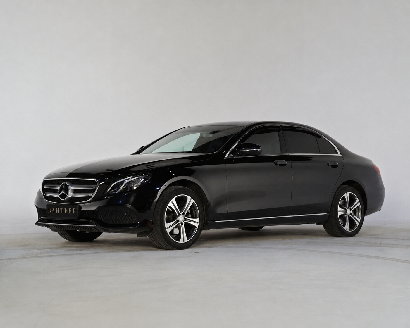 Mercedes-Benz E 220 d W213 — вид сбоку