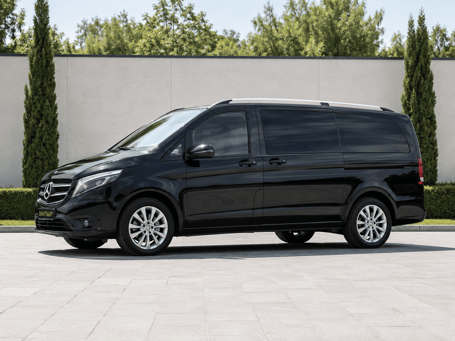 Mercedes-Benz Vito — вид сбоку